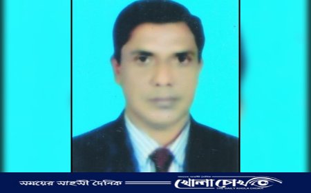 বোয়ালমারীতে প্রধান শিক্ষকের পদত্যাগ দাবিতে শিক্ষার্থীদের সড়ক অবরোধ