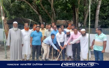 আলফাডাঙ্গায় কেন্দ্রীয় ঈদগাহ মাঠের মিনার নির্মাণের উদ্বোধন