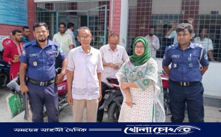খোকসায় অতিরিক্ত টাকা নেওয়ায় দলিল লেখককে ৩০ হাজার টাকা জরিমানা