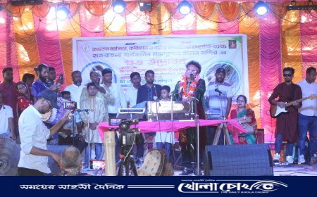 সালথায় মঞ্চ মাতালেন নকুল কুমার