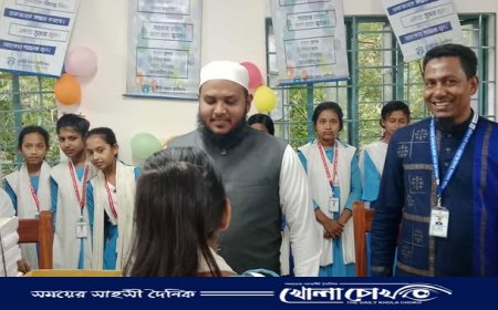 আলফাডাঙ্গায় শিক্ষার্থীদের সততা শেখাতে সততা স্টোর উদ্বোধন