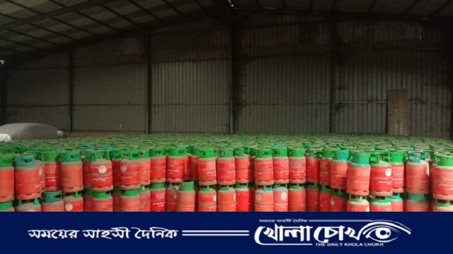 নগরকান্দায় অবৈধ গ্যাস কারখানায় যৌথ বাহিনীর অভিযান, গ্রেফতার ১