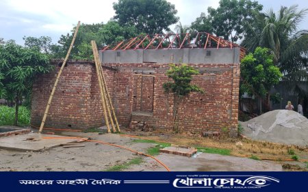 নগরকান্দায় জমি বিরোধে আদালতের নিষেধাজ্ঞা অমান্য করে ঘর নির্মাণের অভিযোগ