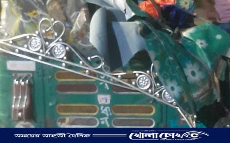 নোয়াখালীতে ট্রাকের ধাক্কায় মা-মেয়ের মর্মান্তিক মৃত্যু