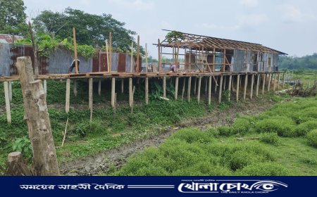 সরকারি খাল দখল করে ব্যক্তিগত স্থাপনা নির্মাণ, প্রশাসনের ভূমিকা নিয়ে প্রশ্ন