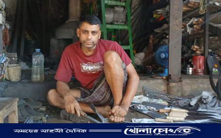 ঈদ সামনে, জমজমাট লৌহ শিল্প কারখানা