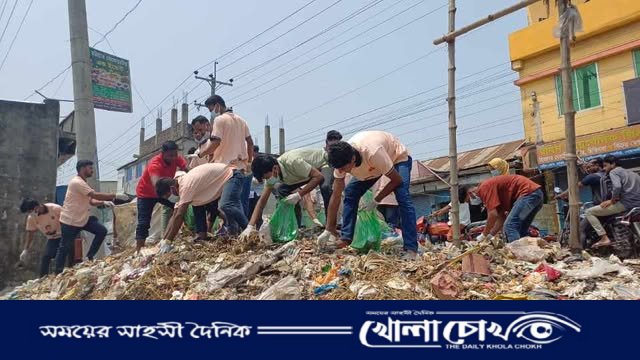 নোয়াখালীর সুবর্ণচর উপজেলায় ছাত্রদলের পরিচ্ছন্নতা অভিযান