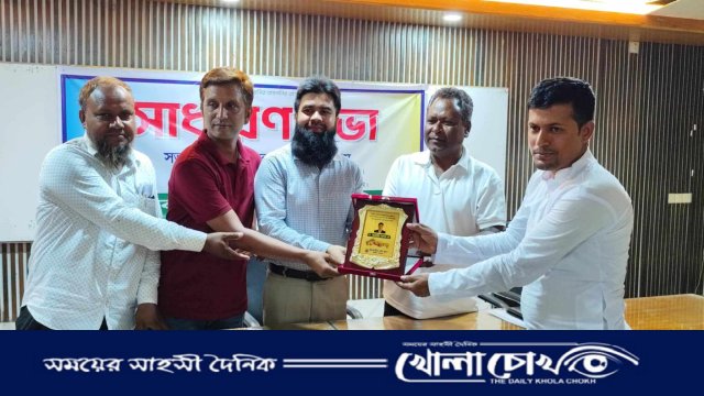 ড. জাহাঙ্গীর আলমকে ফুলবাড়ীয়া প্রেস ক্লাবের সংবর্ধনা
