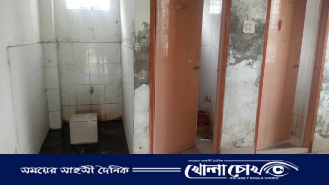 বিজয়নগর প্রশাসনিক ভবনের শৌচাগারে পরিষ্কার-পরিচ্ছন্নতার অভাব, জনভোগান্তি চরমে
