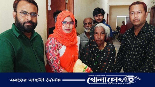 খোকসা পৌরসভায় ঈদুল আযহা উপলক্ষে ভিজিএফ চাউল বিতরণ