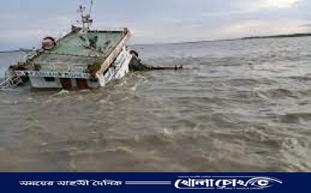 মেঘনায় ৩৯ যাত্রী নিয়ে ট্রলার ডুবি, ২ পুলিশসহ নিখোঁজ ১৯