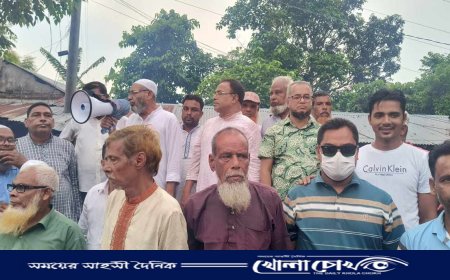 আত্রাইয়ে কেন্দ্রীয় বিএনপির সদস্য আনোয়ার হোসেন বুলুর জনসংযোগ