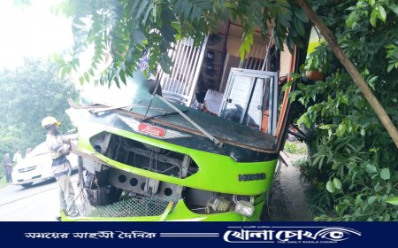 ফরিদপুরে বাস-ট্রাক সংঘর্ষে আহত ২