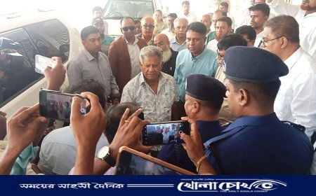 “পদ্মা নদীতে কাটার মেশিন নয়, ফেরিঘাট চাই” — শিমুলিয়ায় ড. শাখাওয়াত হোসেন