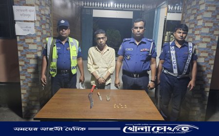 ফরিদপুরে সেনা-পুলিশের অভিযানে ইয়াবা ও অস্ত্রসহ চিহ্নিত মাদক ব্যবসায়ী আটক