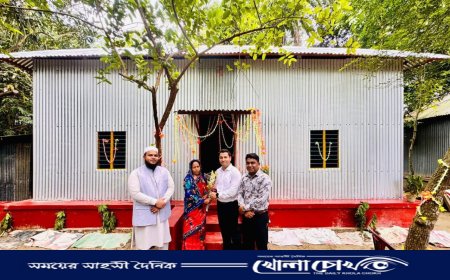 কাল বৈশাখী ঝড়ে ঘরহারা বাক প্রতিবন্ধী জোহরার পাশে ইউএনও, উপহার পেলেন নতুন ঘর