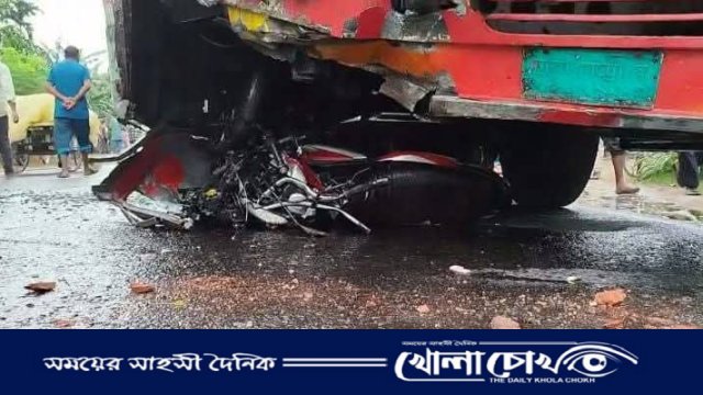 সৈয়দপুরে মোটরসাইকেল-নৈশকোচ সংঘর্ষে দুই শ্রমিক নিহত