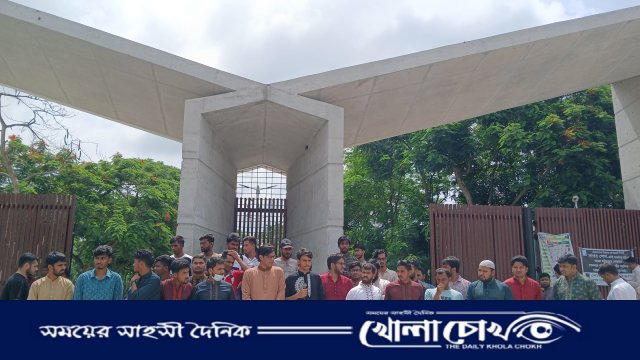 আবু সাঈদের বিচার চেয়ে সরব থাকা শিক্ষক মাহমুদুল হক কারাগারে, উত্তাল বেরোবি ক্যাম্পাস