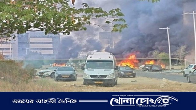 ইরানের পাল্টা হামলা তেলআবিবে বিধ্বংসী, ইসরায়েল জ্বলছে