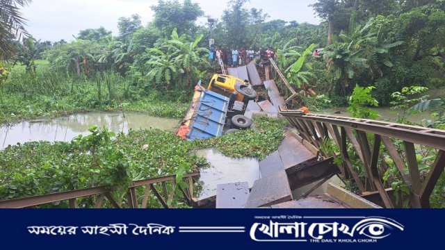 ইন্দুরকানীতে মৃত্যুফাঁদ ৫ বেইলি ব্রিজ, ৬ দিনেও চালু হয়নি মালবাড়ি সেতু