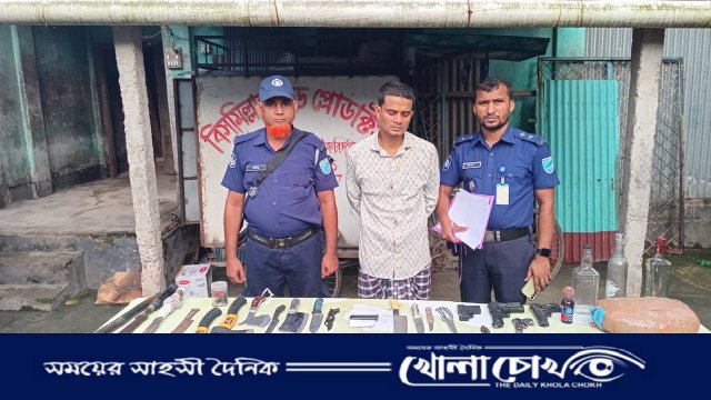 কানাইপুরে কুখ্যাত কুটি মিয়া গ্রেপ্তার: বাড়ি থেকে বিপুল অস্ত্র ও মাদক উদ্ধার