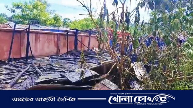 কাপ্তাইয়ে বিএসপিআই এলাকায় ভয়াবহ অগ্নিকাণ্ডে সাতটি পরিত্যক্ত দোকান পুড়ে ছাই