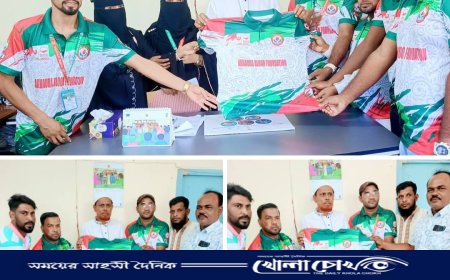 আখাউড়ায় মানবিক কর্মীদের মাঝে টি-শার্ট উপহার