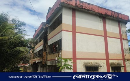 ছাত্রাবাসে ফাটল, ঝুঁকিতে কোমলমতি শিক্ষার্থীরা: আতঙ্কে দিন কাটাচ্ছে ৭০ শিশু শিক্ষার্থী