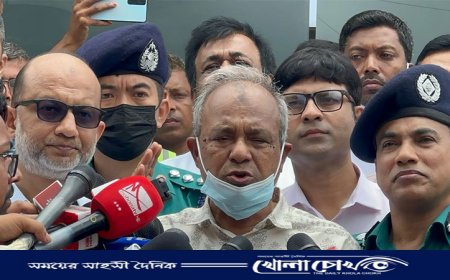 বাংলাদেশে জঙ্গিবাদ নেই, ‘জঙ্গি’ ট্যাগ প্রত্যাখ্যান করলেন স্বরাষ্ট্র উপদেষ্টা
