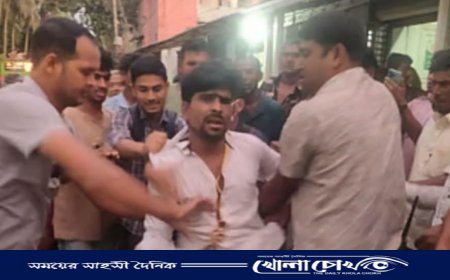 আক্কেলপুরে ‘চাকু’ মানিক গ্রেপ্তার, ধস্তাধস্তিতে পুলিশ কর্মকর্তা আহত
