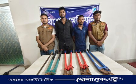 ধামরাইয়ে গভীর রাতে ডাকাতির প্রস্তুতি — ট্রাকসহ দুই কুখ্যাত ডাকাত ধরা