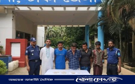 নবাবগঞ্জে পুলিশের অভিযানে আন্তঃজেলা ডাকাত চক্রের ৫ সদস্য গ্রেফতার