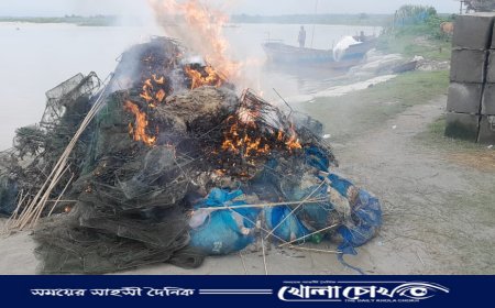 আলফাডাঙ্গায় কারেন্ট ও চায়না দুয়ারী জাল ধ্বংস
