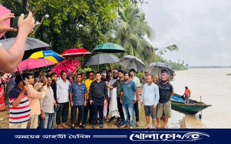 থামছে না মধুমতীর ভাঙন, একটি স্থায়ী বাঁধের জন্য হাজারো মানুষের আকুতি