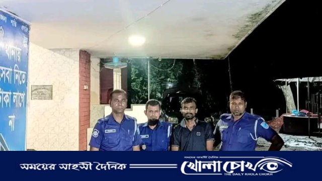 আলফাডাঙ্গায় যৌথবাহিনীর অভিযানে মাদক সম্রাট শিবু গ্রেপ্তার