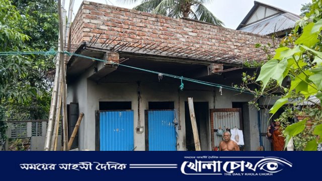 শ্রীনগরে একসনা লীজের জমিতে ভবন নির্মাণের অভিযোগে জনমনে ক্ষোভ
