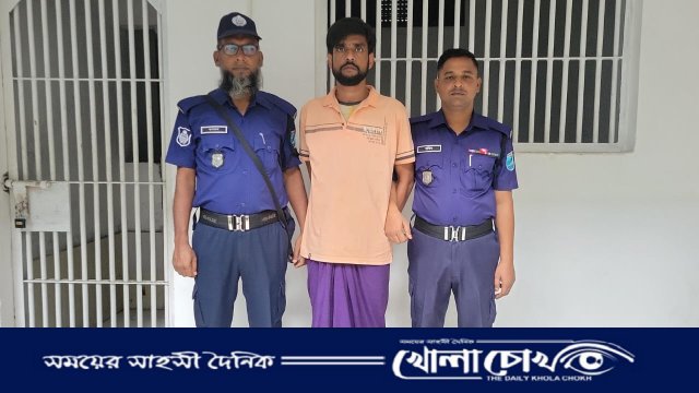 সাভারে পিস্তল ও ৭ রাউন্ড গুলিসহ শীর্ষ সন্ত্রাসী টুটুল গ্রেপ্তার