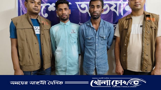 আশুলিয়ায় ৫০ পিস ইয়াবাসহ দুই ব্যবসায়ী গ্রেফতার