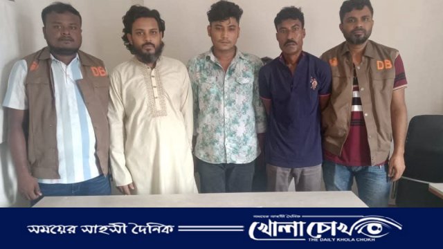 কেরানীগঞ্জে পৃথক অভিযানে ১৫০ পিস ইয়াবাসহ তিন মাদক ব্যবসায়ী গ্রেফতার