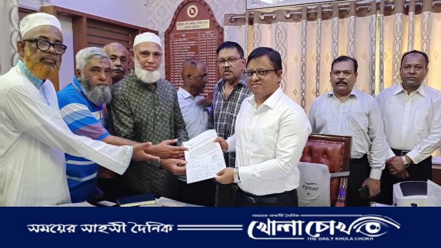 শহীদ জান শরীফ মিঠু স্কয়ার নামকরণের দাবিতে জেলা প্রশাসক বরাবর স্মারকলিপি প্রদান