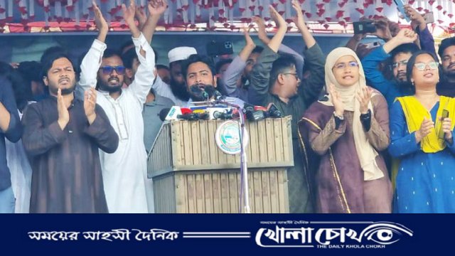 গণঅভ্যুত্থান না হলে নির্বাচনের স্বপ্নও দেখতে পারতেন না - নাহিদ ইসলাম