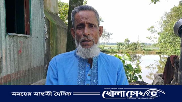 বিদ্যুৎবিহীন ১২টি পরিবার গরমে আত্মীয়ের বাড়িতে আশ্রয় নিয়ে জীবন বাঁচাচ্ছে