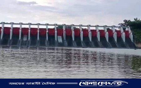 কাপ্তাই হ্রদের পানি বিপদসীমায়: ফের খুলে দেওয়া হচ্ছে ১৬ জলকপাট