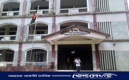 রাণীনগরে শিক্ষার্থীর শ্লীলতাহানির মূল্য ৫০হাজার টাকা