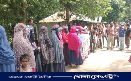 কাপ্তাইয়ে মাদক কারবারি ও সন্ত্রাসীর হামলার প্রতিবাদে মানববন্ধন