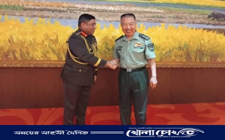 চীন সফর শেষে দেশে ফিরলেন সেনাবাহিনী প্রধান