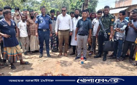 রাণীনগরে নিষিদ্ধ সুতি ও কারেন্টজাল জব্দ