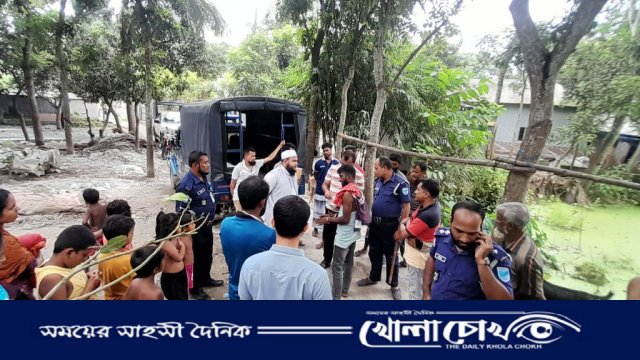 ঘরেই মাদকের আসর, অভিযানে ধরা পড়তেই ৪ মাসের জেল