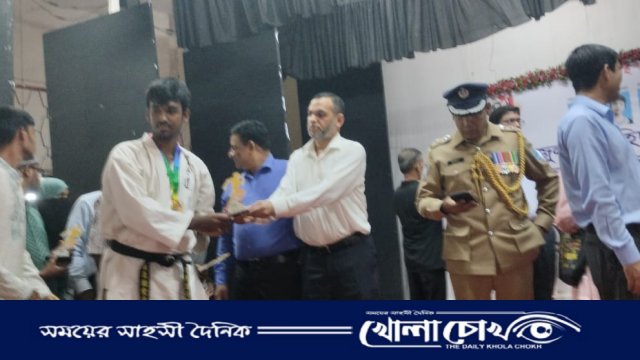জুলাই গণঅভ্যুত্থান দিবস উপলক্ষে শহীদ পরিবারের সদস্য ও জুলাই যোদ্ধাদের সংবর্ধনা অনুষ্ঠান অনুষ্ঠিত