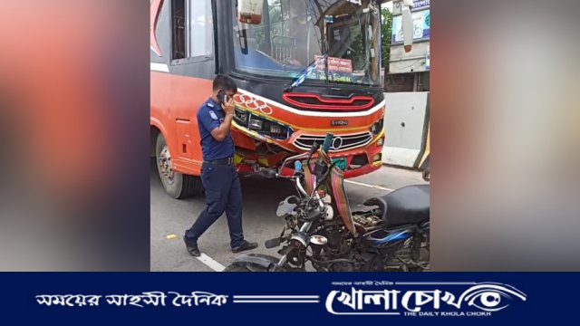 ভাঙ্গায় বাসচাপায় প্রাণ গেল মোটরসাইকেল চালকের, আহত ২